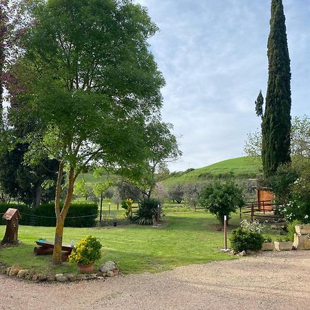 Casa Vacanze Podere San Giusto Волтера Екстериор снимка