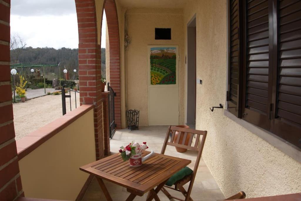 Casa Vacanze Podere San Giusto Волтера Екстериор снимка