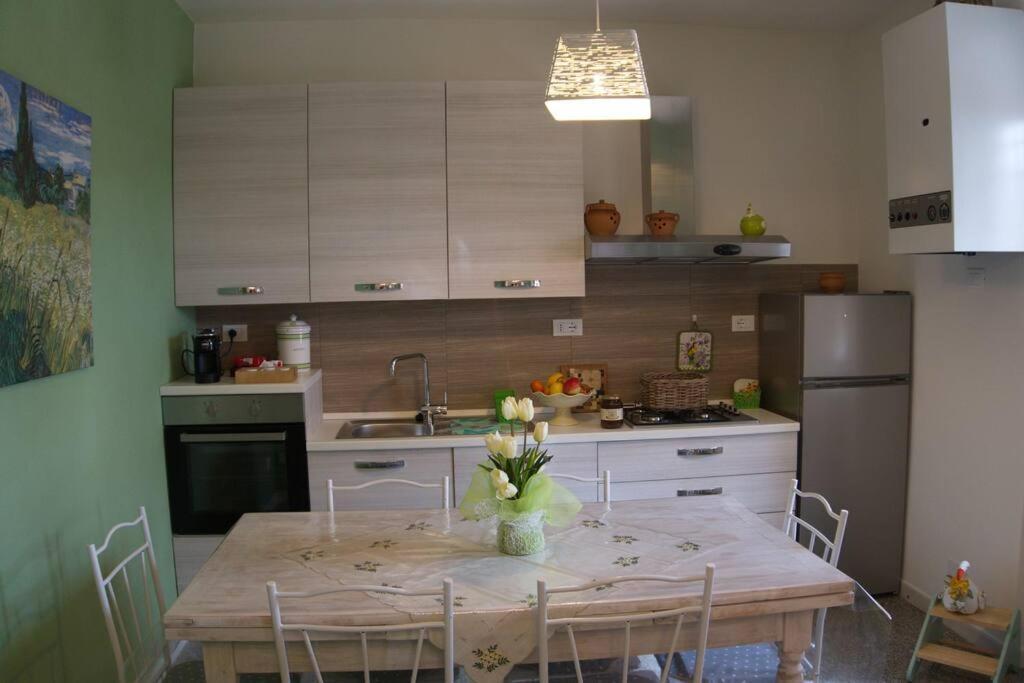 Casa Vacanze Podere San Giusto Волтера Екстериор снимка