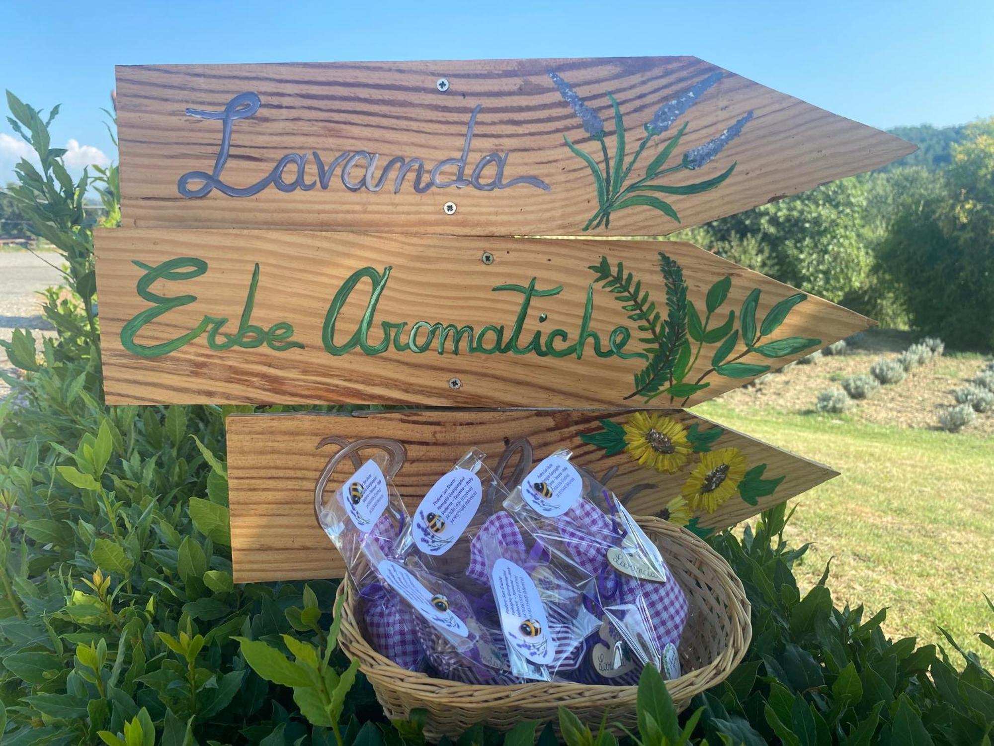 Casa Vacanze Podere San Giusto Волтера Екстериор снимка